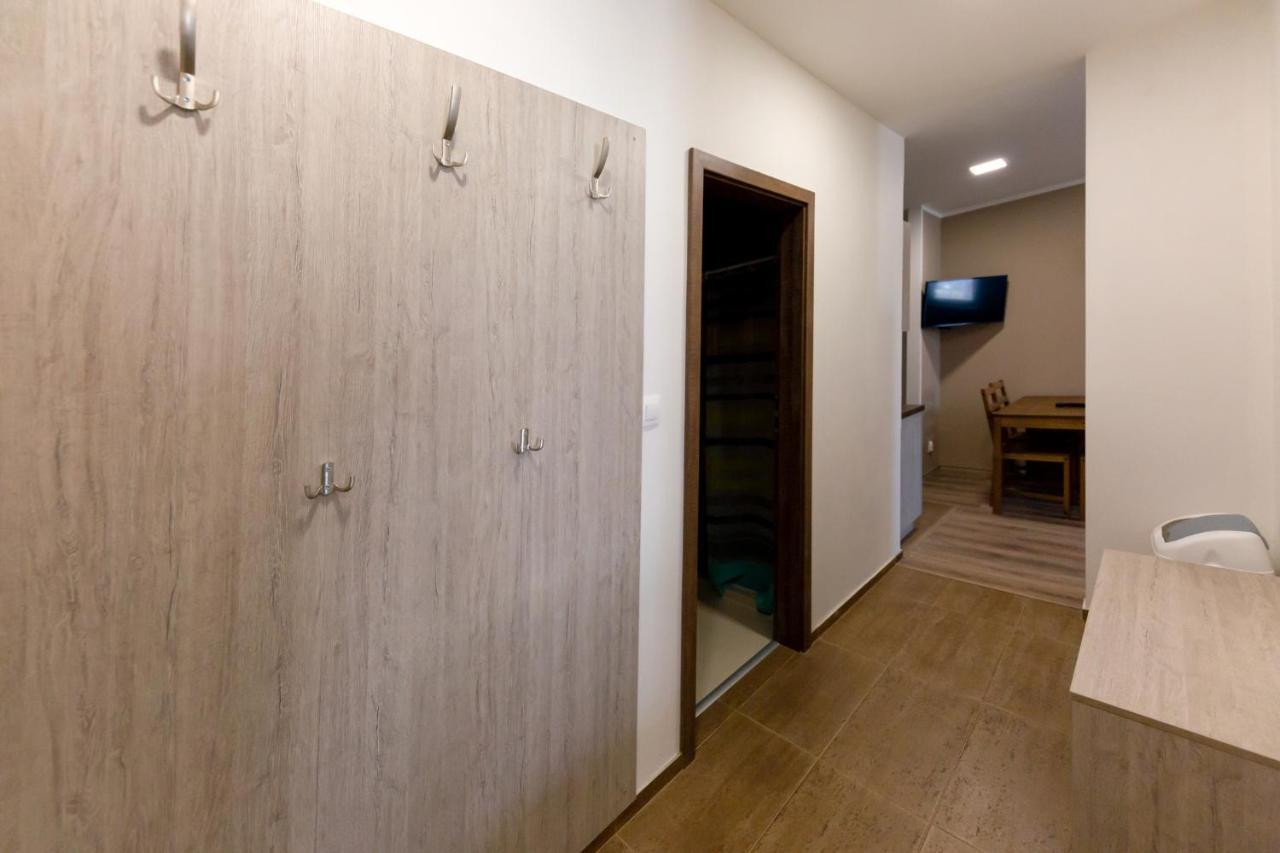 Apartament Rezidence Belehradska Most Zewnętrze zdjęcie