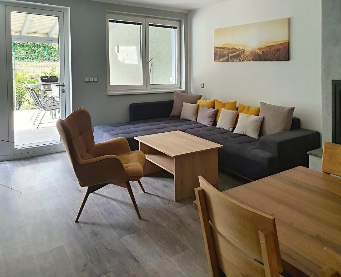 Apartament Rezidence Belehradska Most Zewnętrze zdjęcie