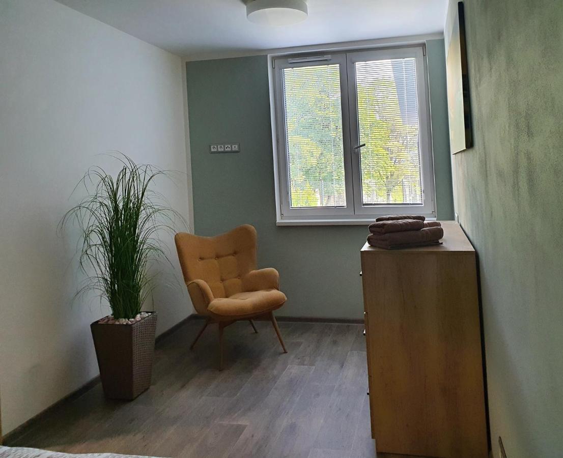 Apartament Rezidence Belehradska Most Zewnętrze zdjęcie